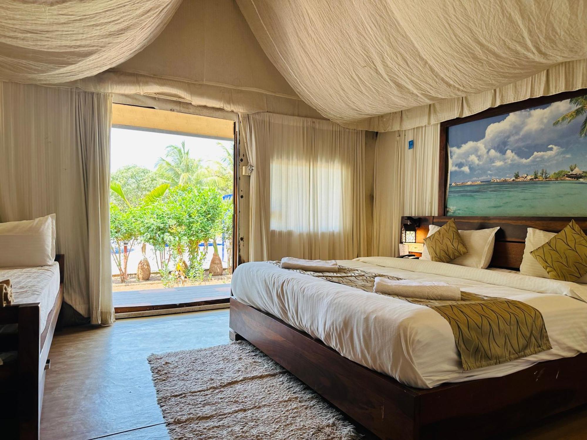 ไลอ้อน พาร์ค โฮเต็ล แอนด์ รีสอร์ต Hotel ชาซันเกอร์ ภายนอก รูปภาพ